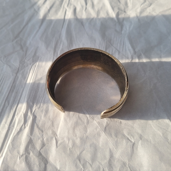 Silver Color Cuff Bracelet - Picture 4 of 5